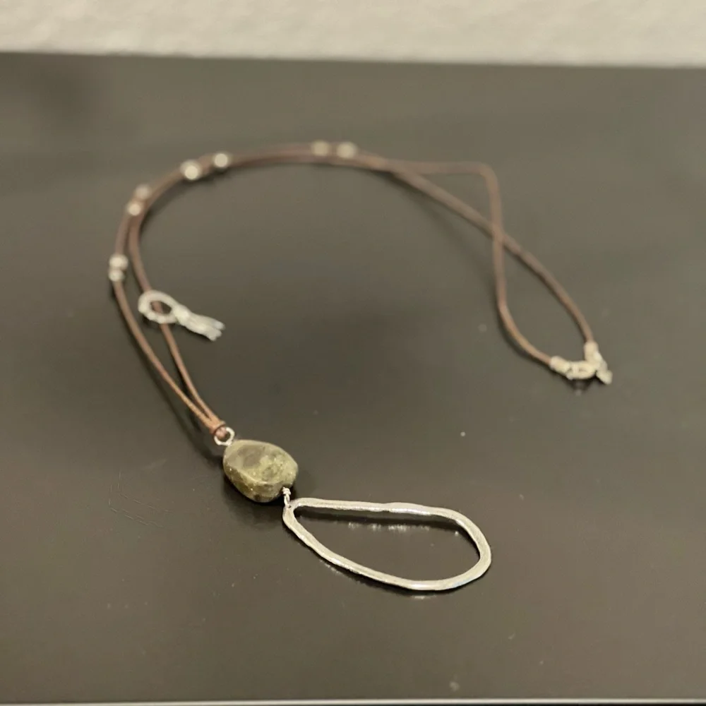 Silpada Labradorite and sterling silver pendant necklace. - Picture 2 of 4